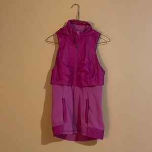 Beautiful LULULEMON vest